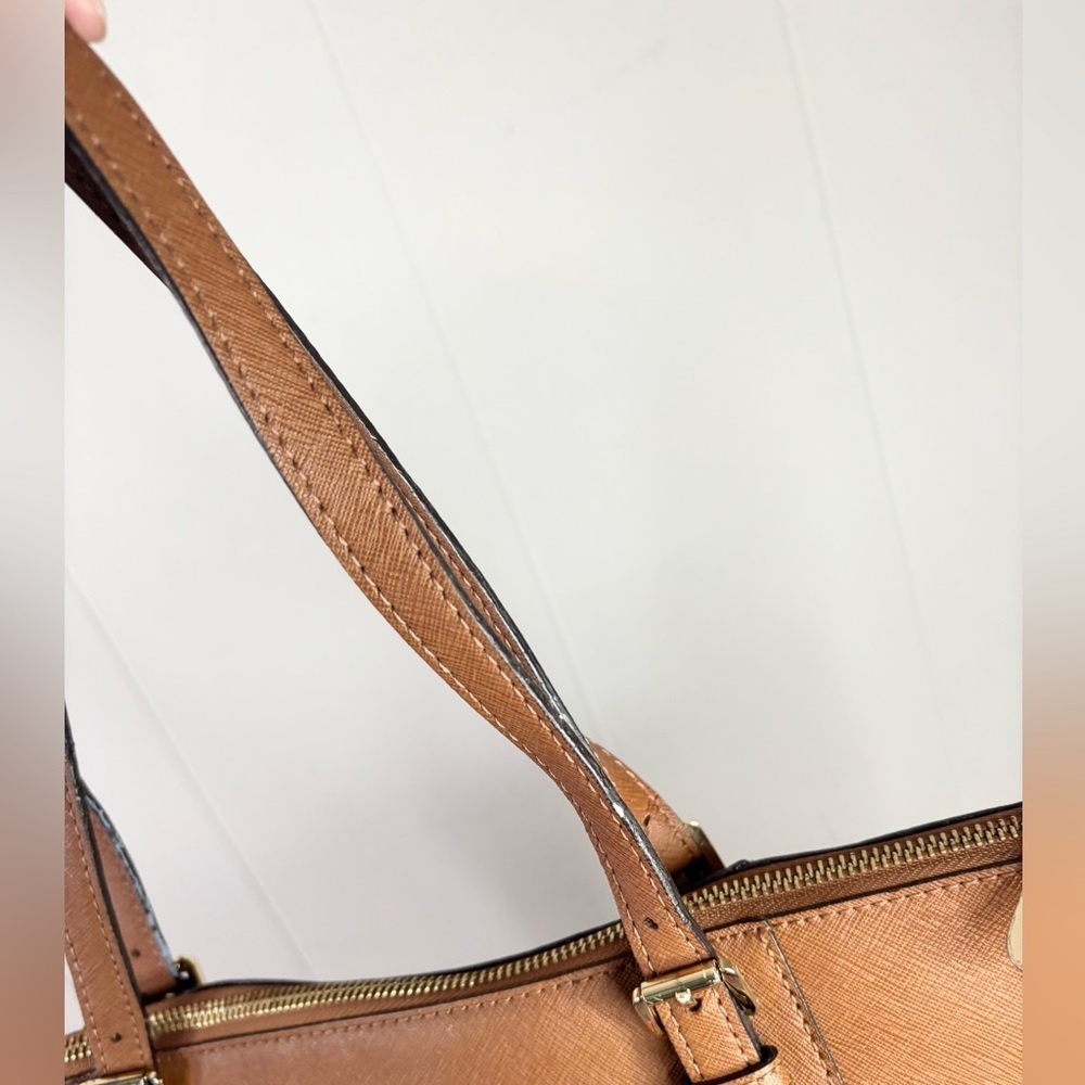Michael Kors brown Saffiano leather Jet Set Top-Zip Tote bag - Picture 7 of 16